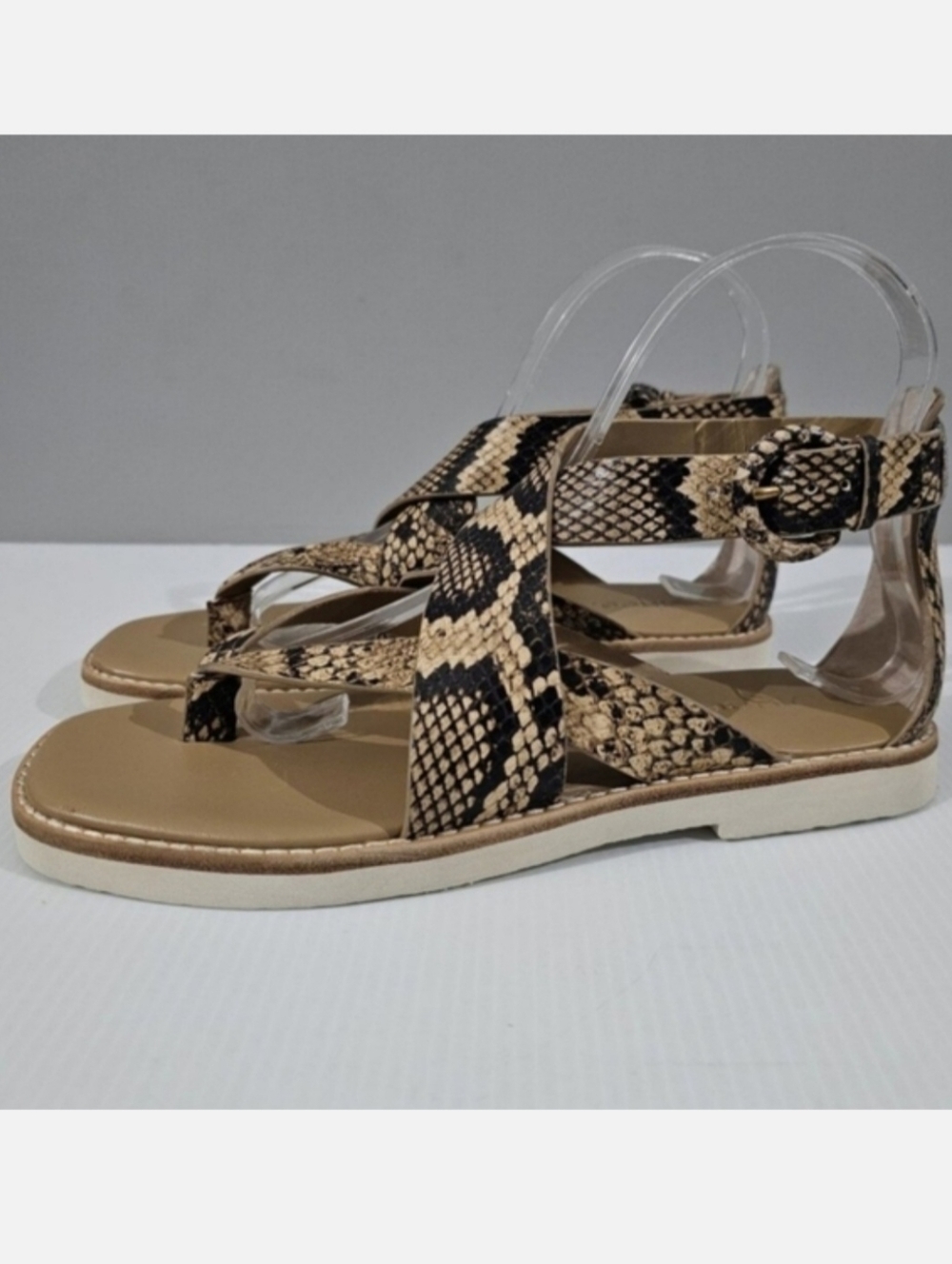 Vince Morris Flat Thong Sandal Womens 7 Brown Tan Snakeskin Embossed Leather NEW